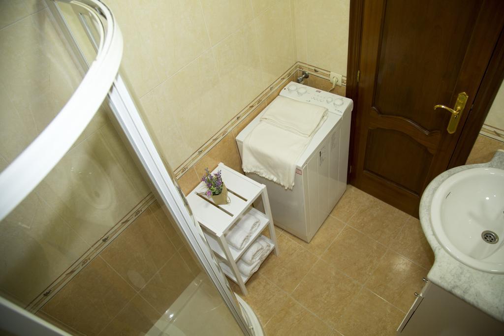 Xavestre Rooms Santiago ซานติอาโก เด กอมโปสเตลา ภายนอก รูปภาพ